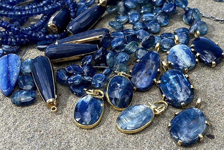 sapphire kyanite gemstone of the month